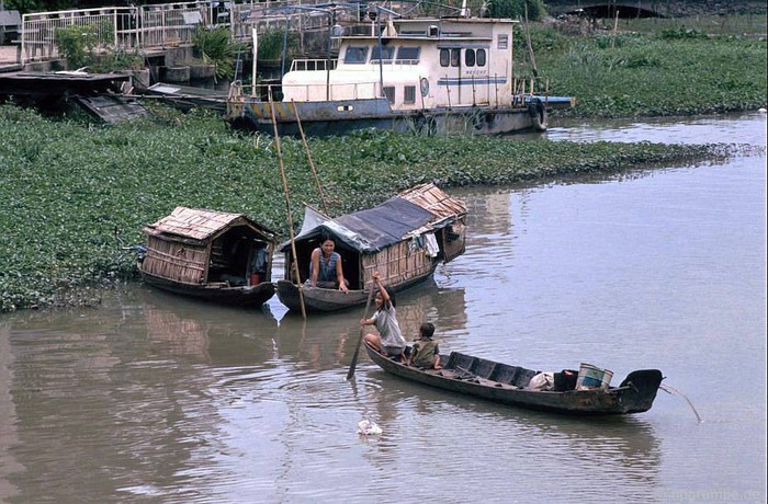 Cuộc sống trên sông, Sài Gòn 1991.